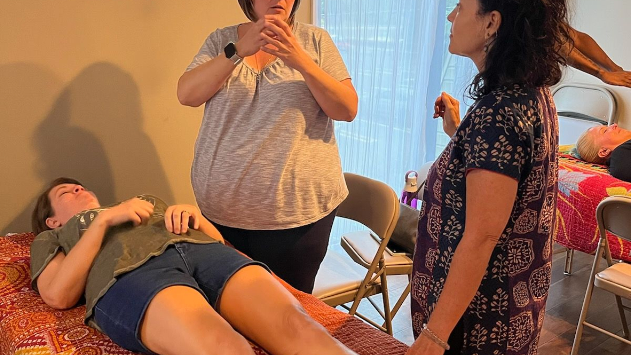 Learn the Basics of Reiki by Donna Lakes